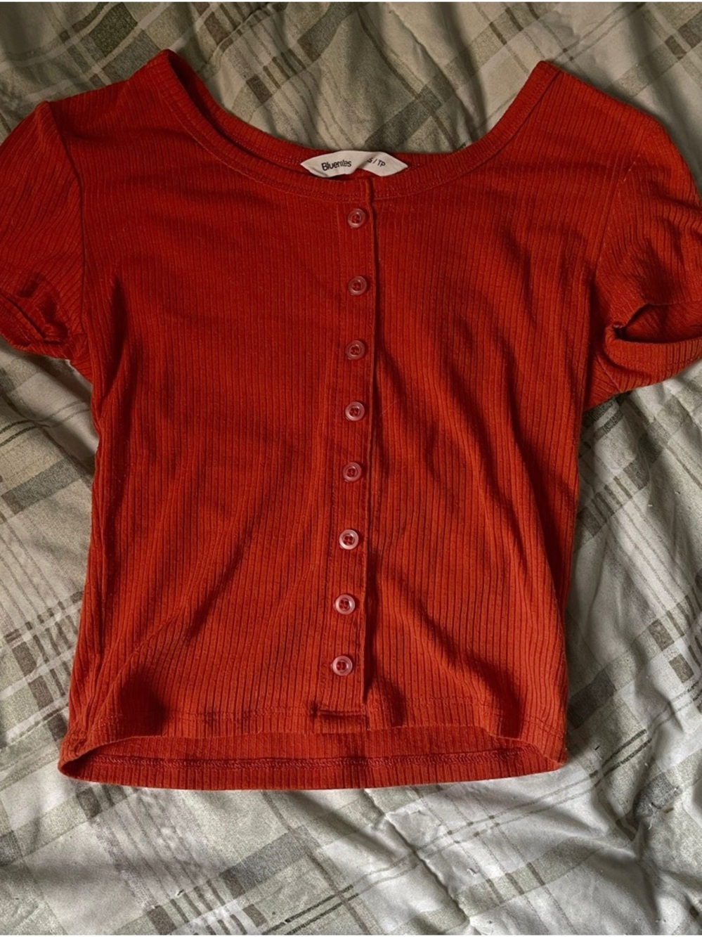 Bluenotes Red Ribbed Button-Front Crop Top